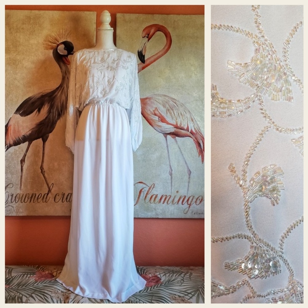 Elegant White Long Sleeve Dress